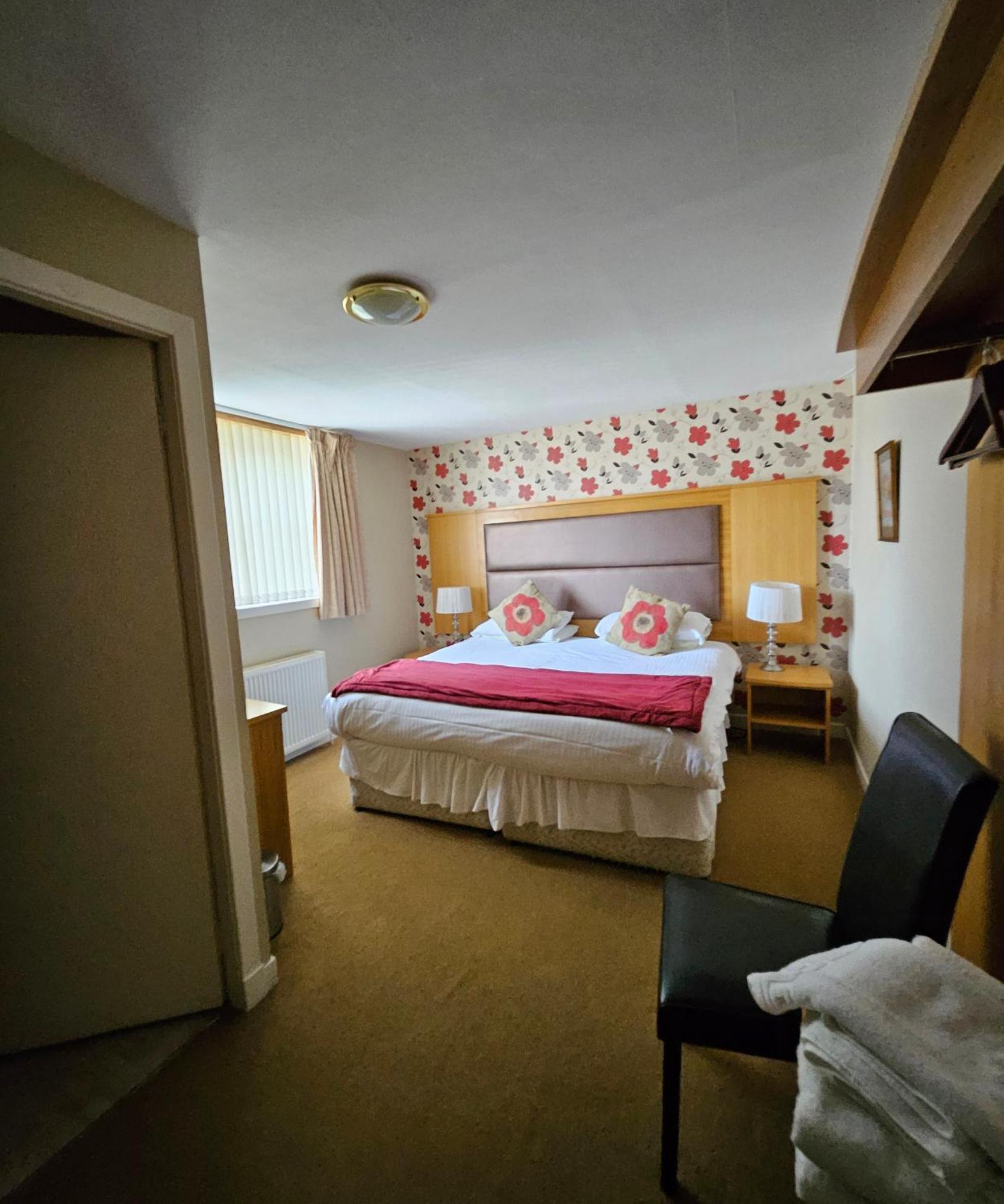 Station Hotel Portsoy Ngoại thất bức ảnh